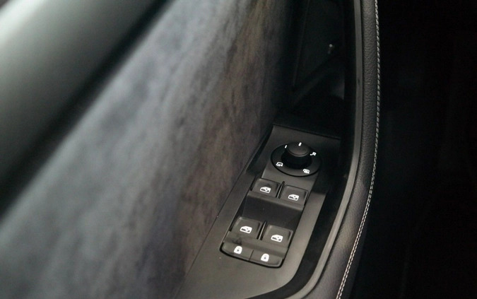 Skoda Superb cena 236999 przebieg: 5, rok produkcji 2024 z Lipsk małe 301